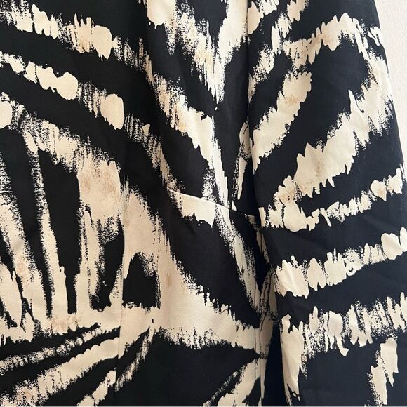 TALBOTS silk blend black/cream buttoned jacket women’s size 8 (medium) EUC - Picture 8 of 14